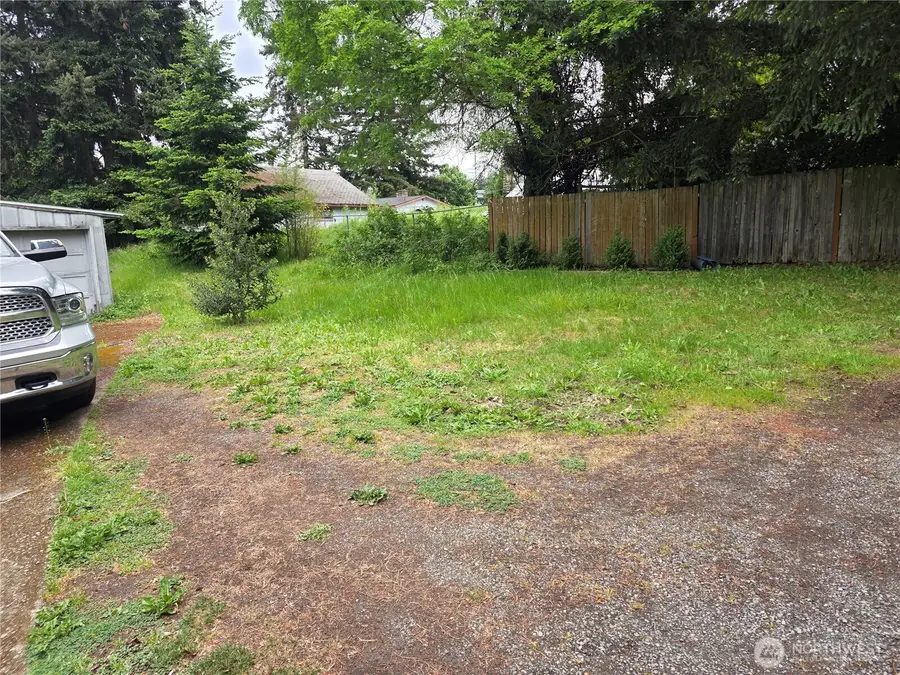2500 S 208th Street, Seatac, WA 98198 - #3