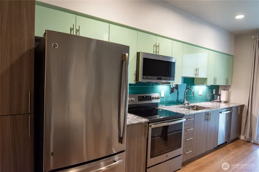 1085 103rd Avenue Ne #406, Bellevue, WA 98004 - #2