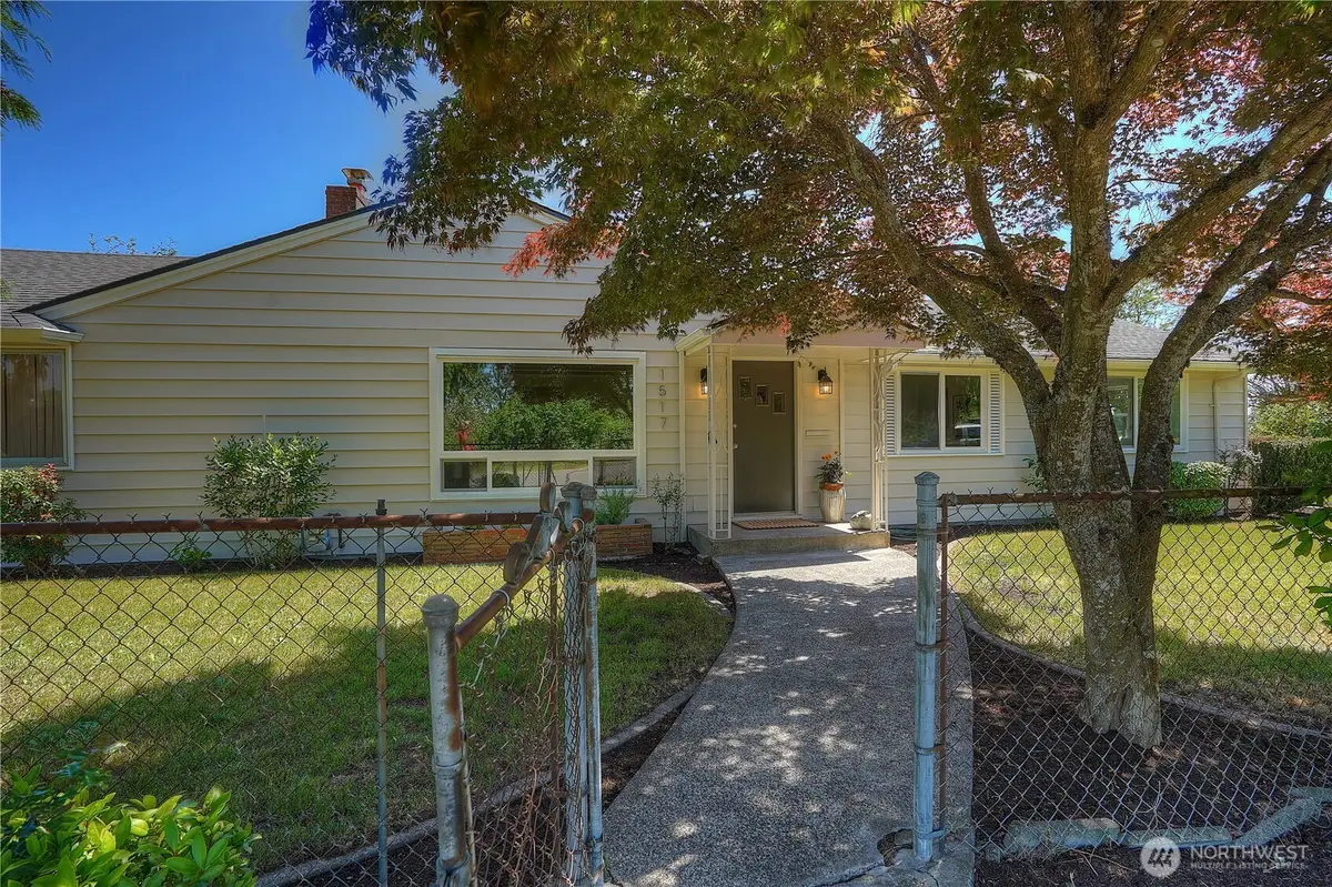 1517 S Lawrence Street, Tacoma, WA 98405 - #1