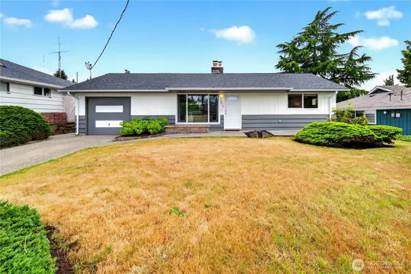 6019 S 118th Place, Seattle, WA 98178