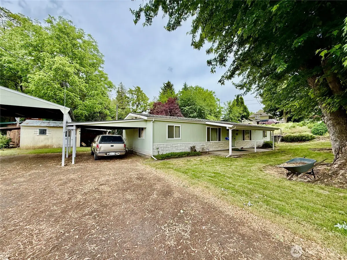 321 Bruce Street, Waitsburg, WA 99361 - #1