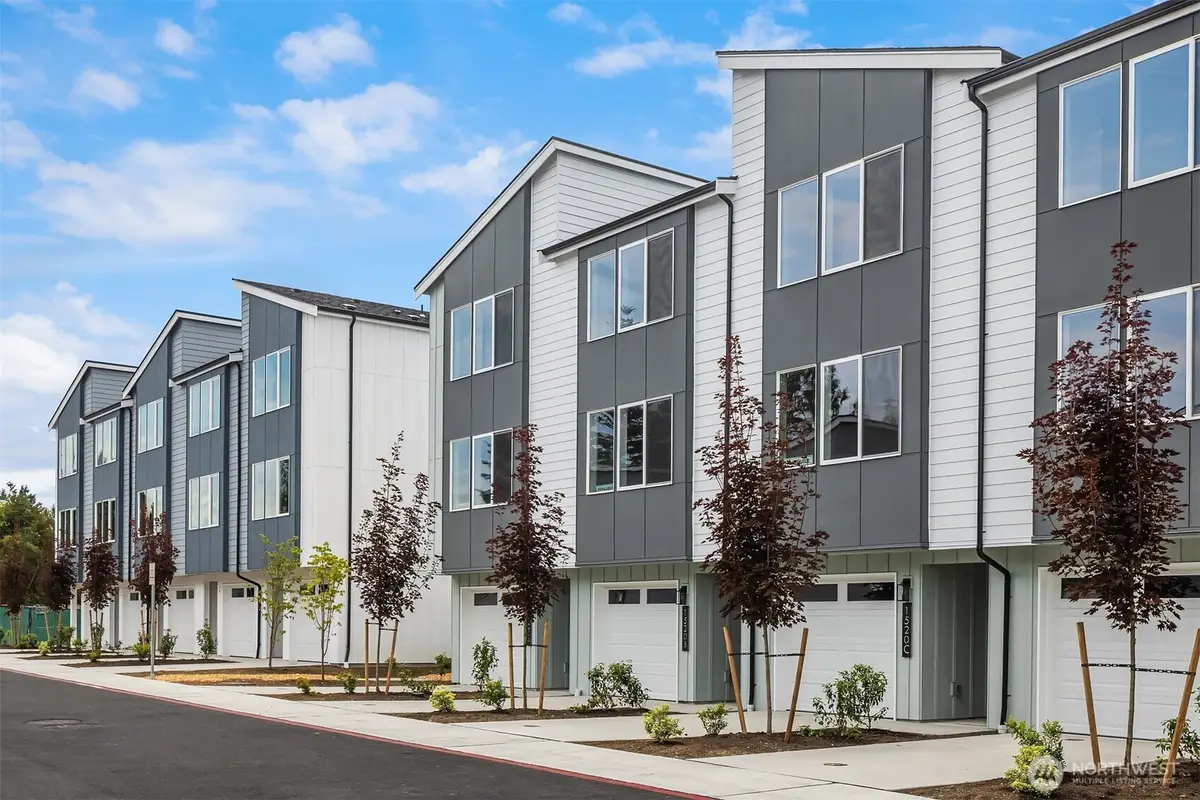 1518 Hollow Dale Place #C, Everett, WA 98204 - #1