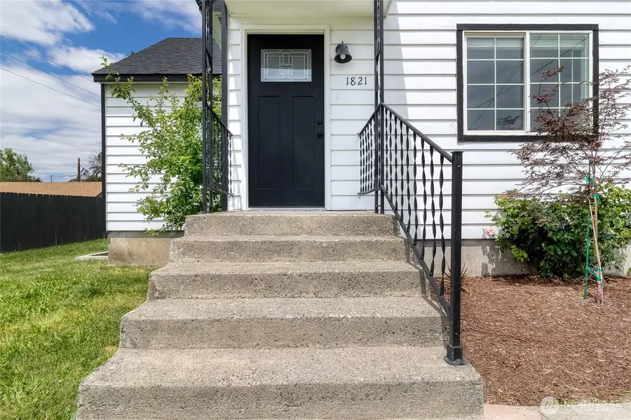 1821 J Street, Walla Walla, WA 99362 - #2
