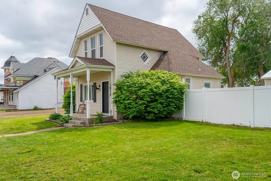 1015 Morgan Street, Davenport, WA 99122 - #2