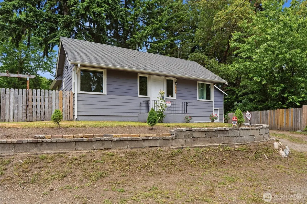 3706 W Arsenal, Bremerton, WA 98312 - #1