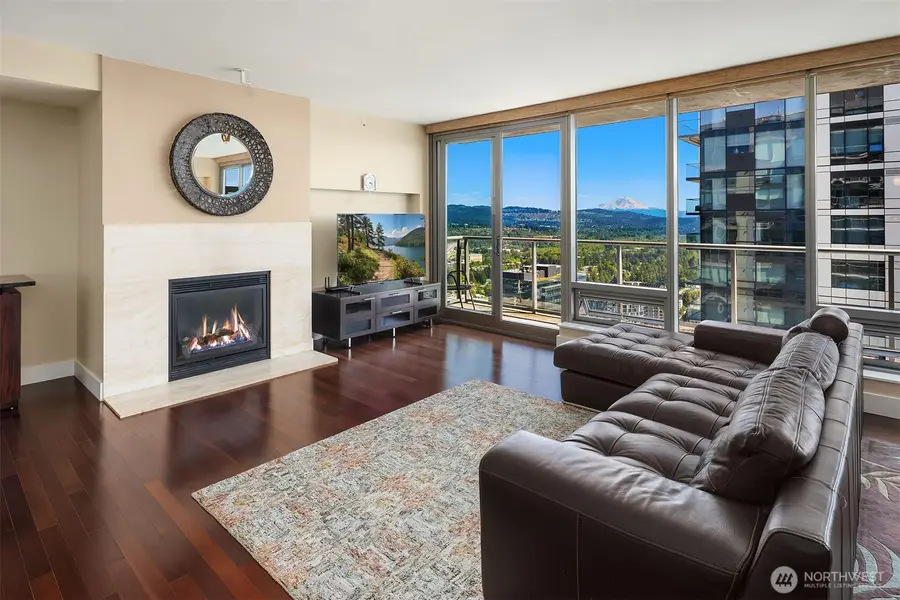 650 Bellevue Way Ne #3802, Bellevue, WA 98004 - #2