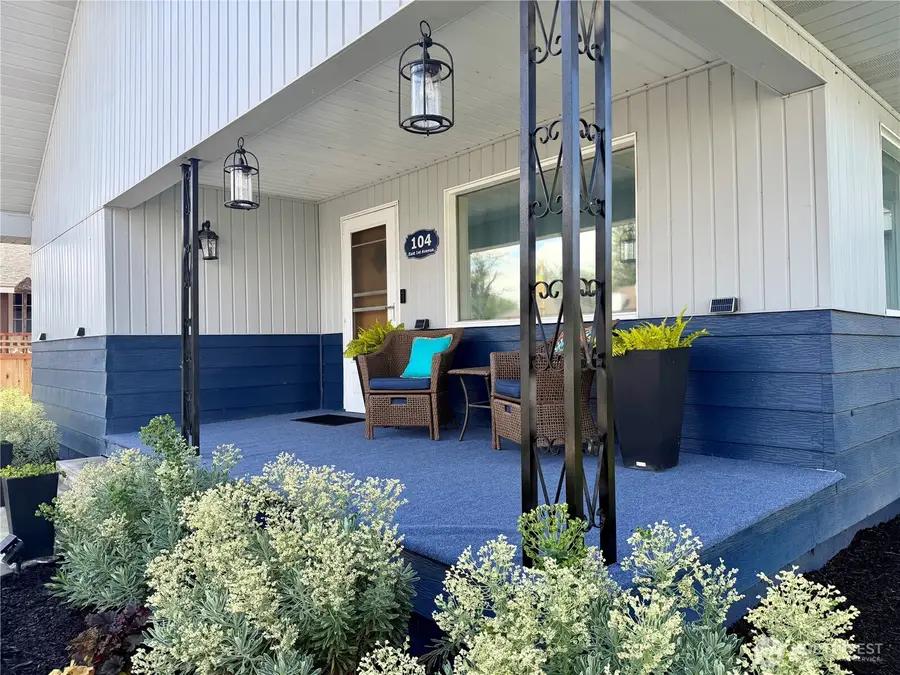 104 E 1st Avenue, Odessa, WA 99159 - #2