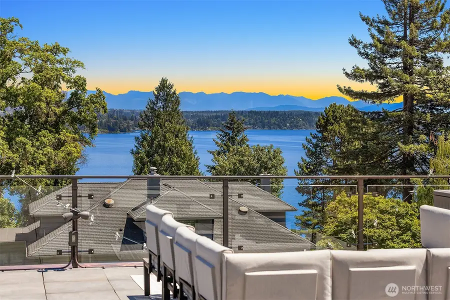 1810 Madrona Drive, Seattle, WA 98122 - #2