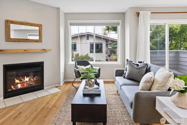 2641 NW 57th Street #A, Seattle, WA 98107