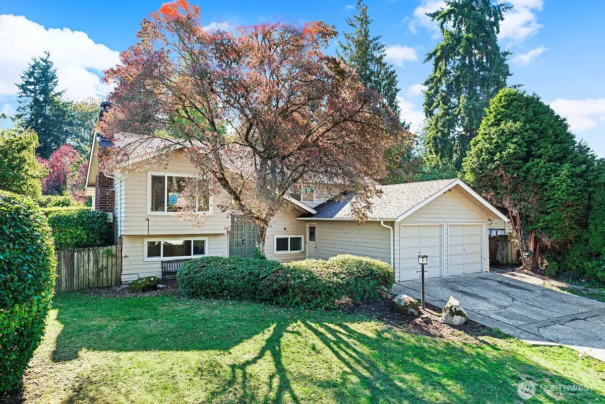 14221 SE 10th Place, Bellevue, WA 98007 - #1