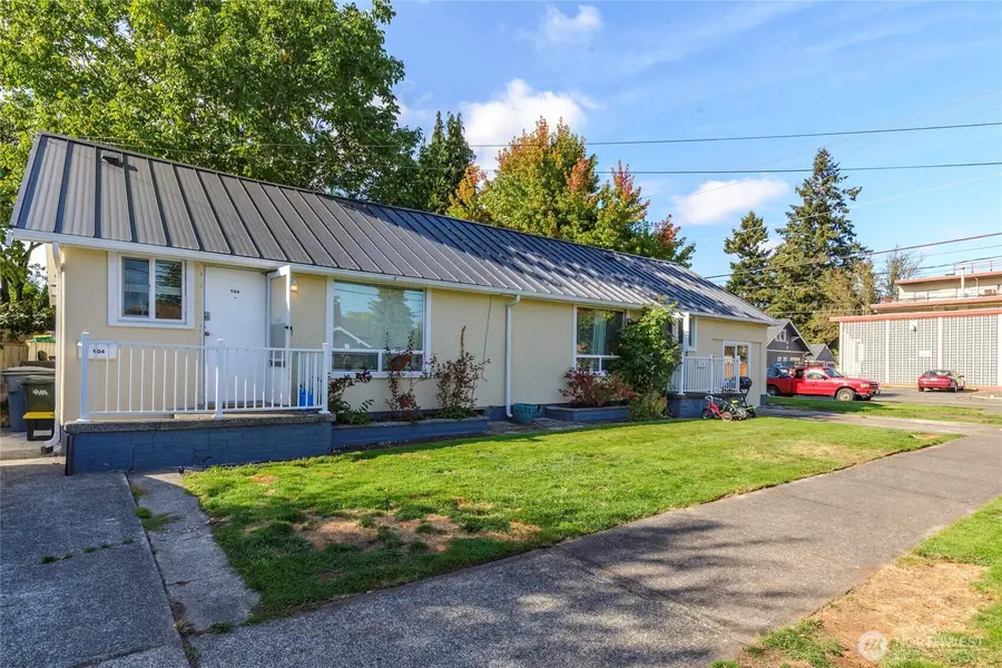 102 9th Street Sw, Puyallup, WA 98371 - #2