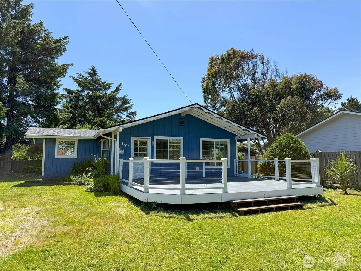 171 Jib Street Nw, Ocean Shores, WA 98569 - #1