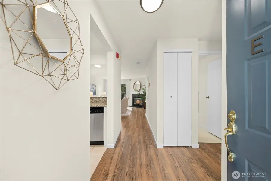 12740 NE 10th Place #E302, Bellevue, WA 98005 - #2