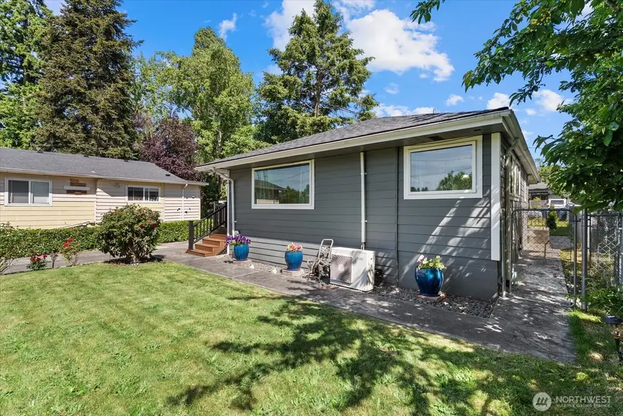 4240 S Rose Street, Seattle, WA 98118 - #3