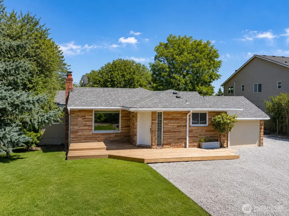 13404 Military Road S, Tukwila, WA 98168 - #1