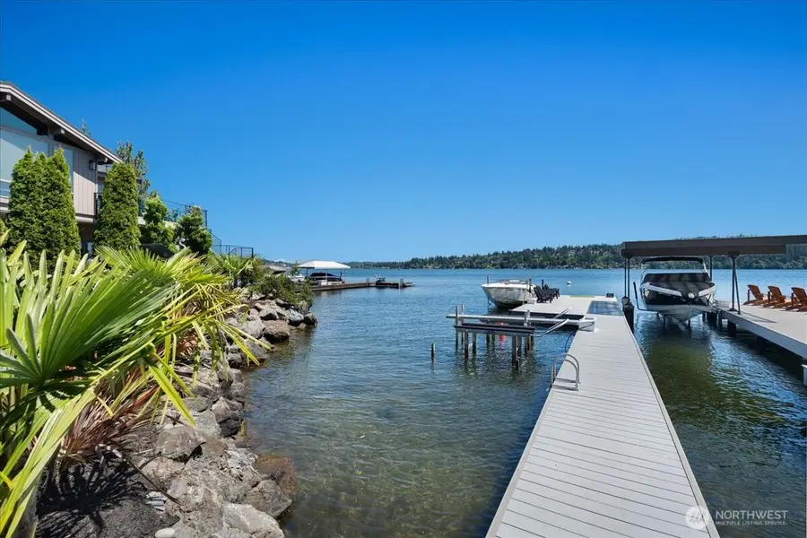 15038 Beach Drive Ne, Lake Forest Park, WA 98155 - #3