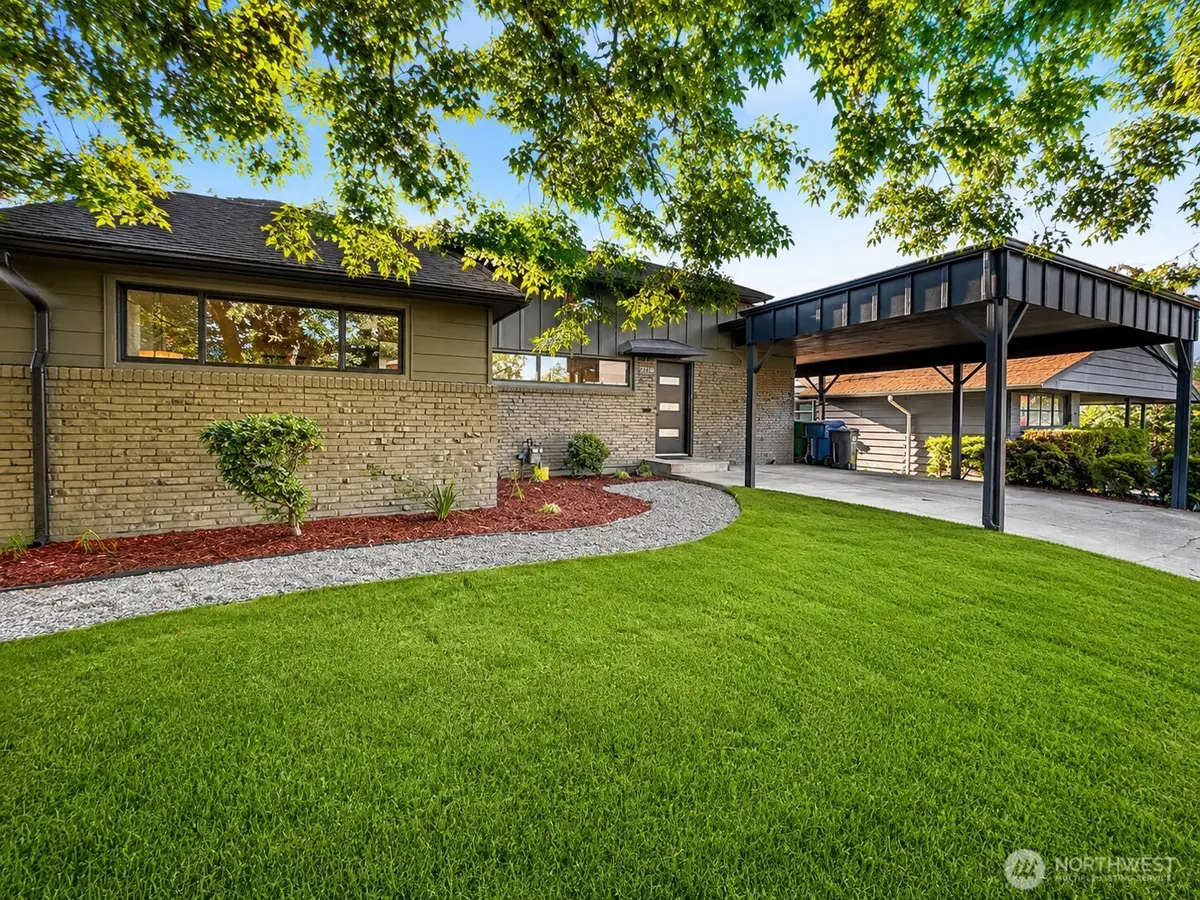 7210 Seward Park Avenue S, Seattle, WA 98118 - #1