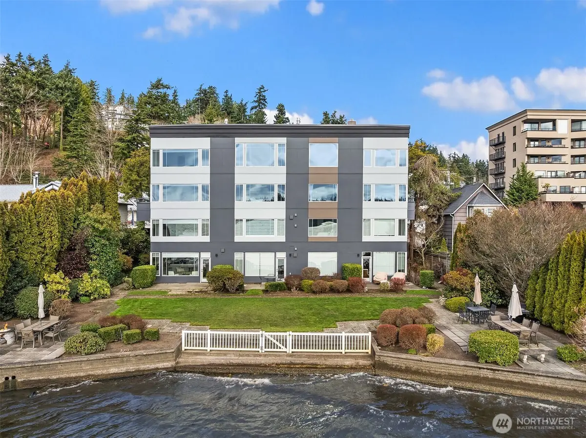 9039 Juanita Drive #304, Kirkland, WA 98034 - #1