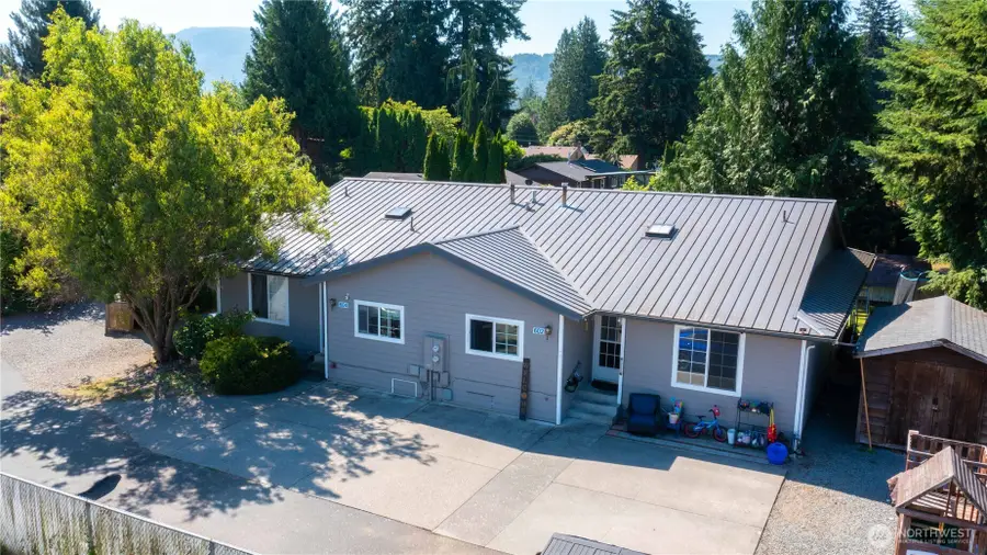 602 Redwood Lane, Sedro Woolley, WA 98284 - #2