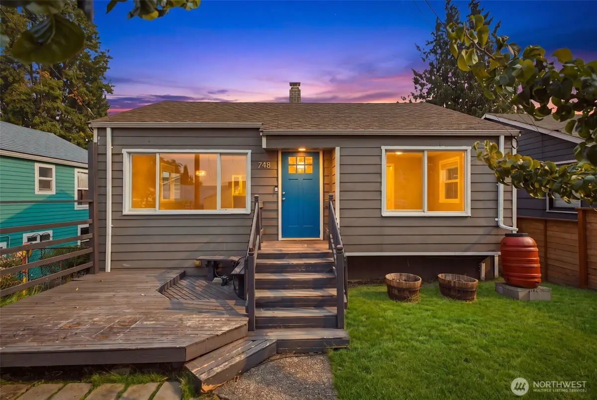 748 S Kenyon Street, Seattle, WA 98108 - #1