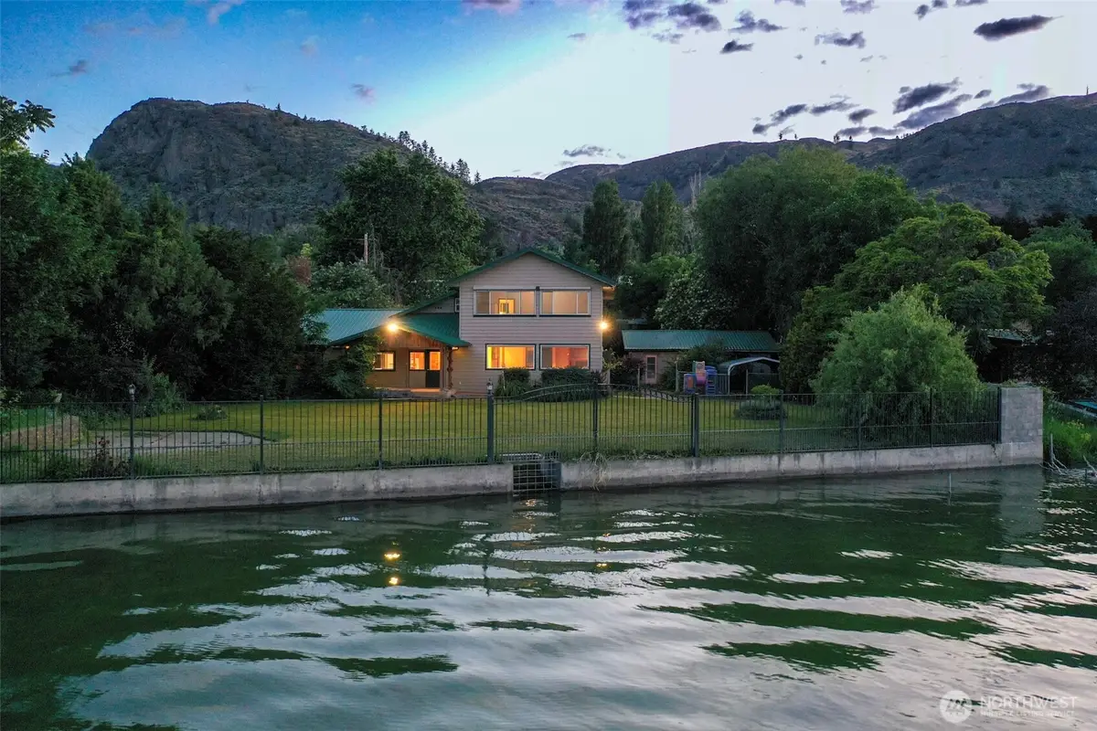104 Westlake Road, Oroville, WA 98844 - #1