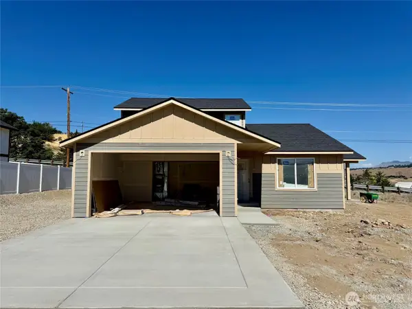 145 Juanita Way, Malaga, WA 98828