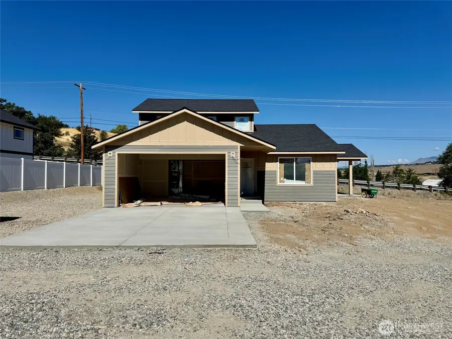 145 Juanita Way, Malaga, WA 98828 - #2