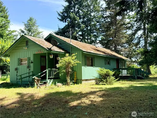 503 Centre Street N, Rainier, WA 98576