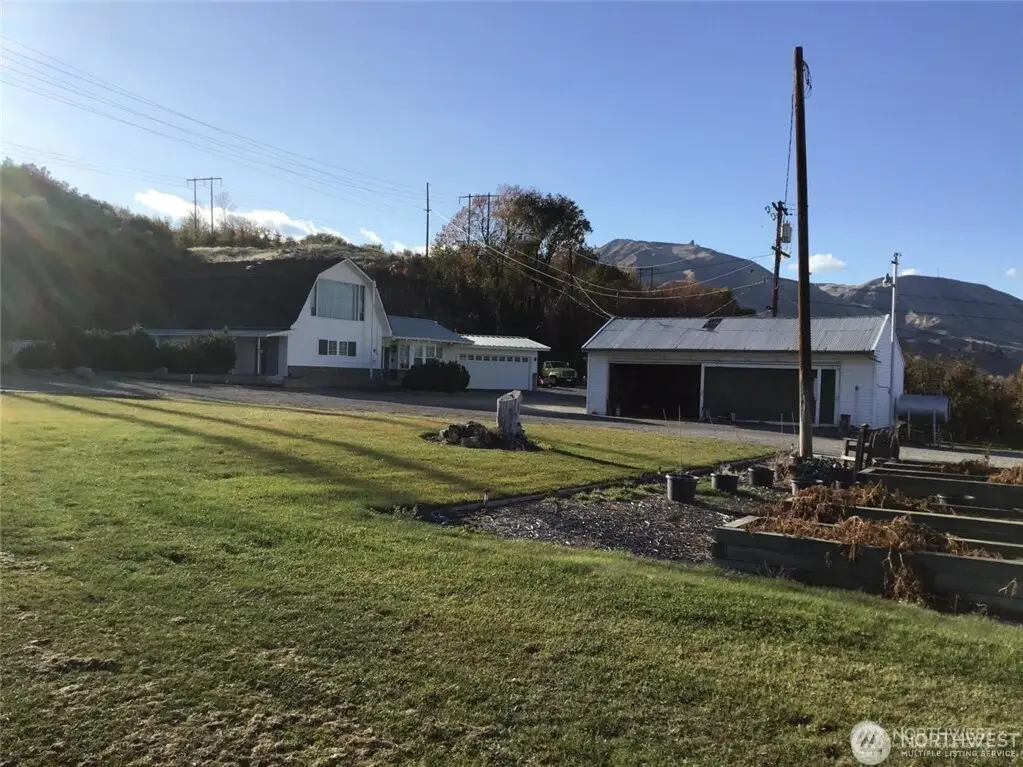 2627 Malaga Alcoa Highway, Malaga, WA 98828 - #1