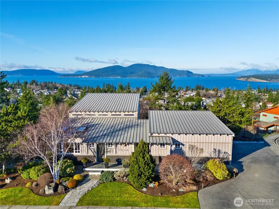 2020 Kansas Avenue, Anacortes, WA 98221 - #2
