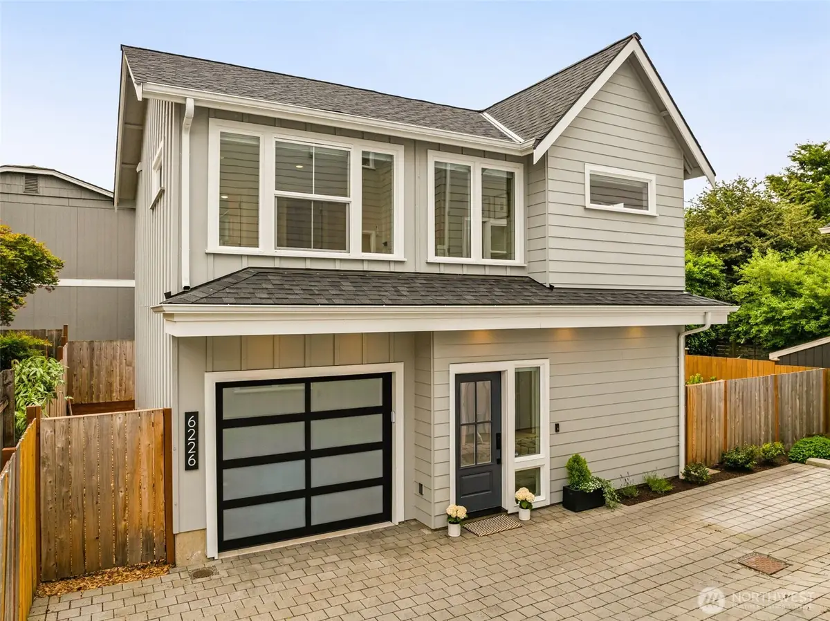 6226 7th Avenue Ne #C, Seattle, WA 98107 - #1