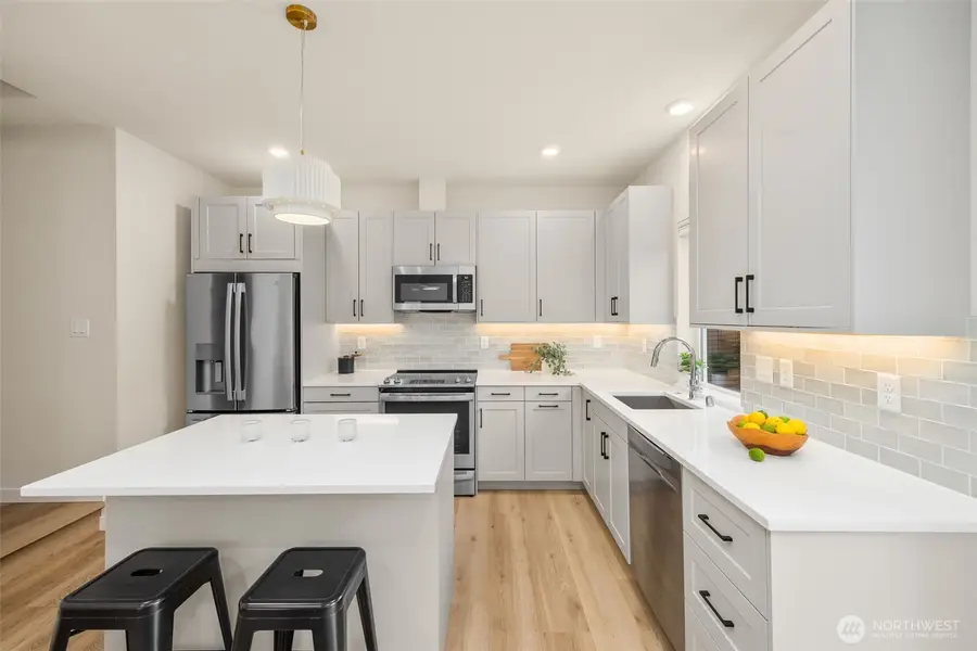 6226 7th Avenue Ne #C, Seattle, WA 98107 - #2