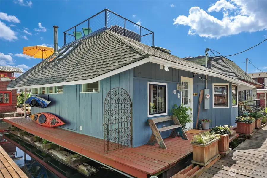 2019 Fairview Avenue E #B, Seattle, WA 98102 - #2