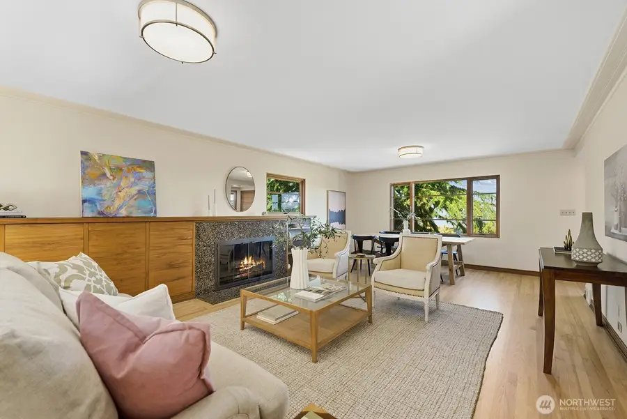 3121 NW 94th Street, Seattle, WA 98117 - #3
