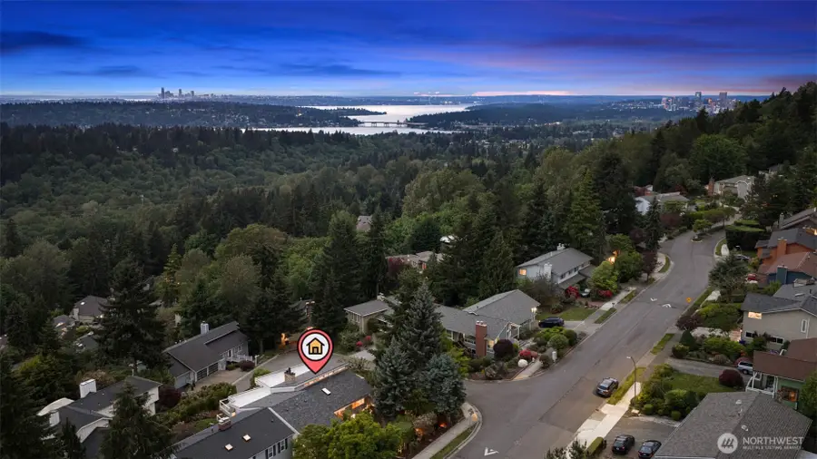 5525 Highland Drive, Bellevue, WA 98006 - #3