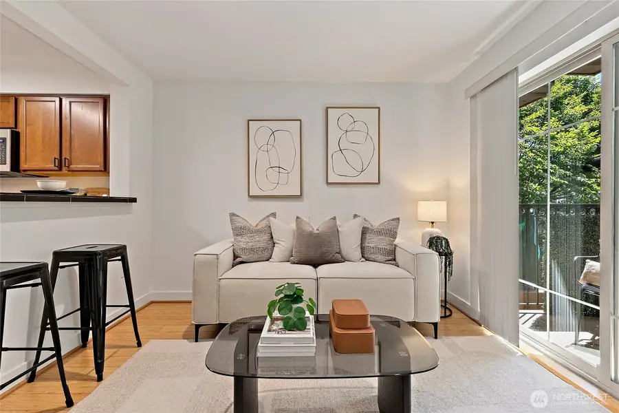 700 E Denny Way #206, Seattle, WA 98122 - #3