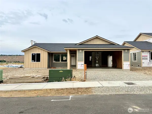 177 Country Cottage Lane, Malaga, WA 98828