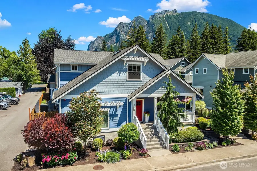 226 E 2nd Street, North Bend, WA 98045 - #2