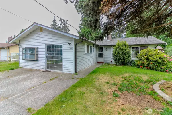 16904 18th Avenue E, Spanaway, WA 98387