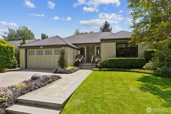 2615 E Garfield Street, Seattle, WA 98112