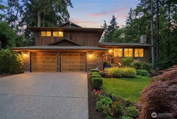 1526 S Lake Stickney Drive, Lynnwood, WA 98087