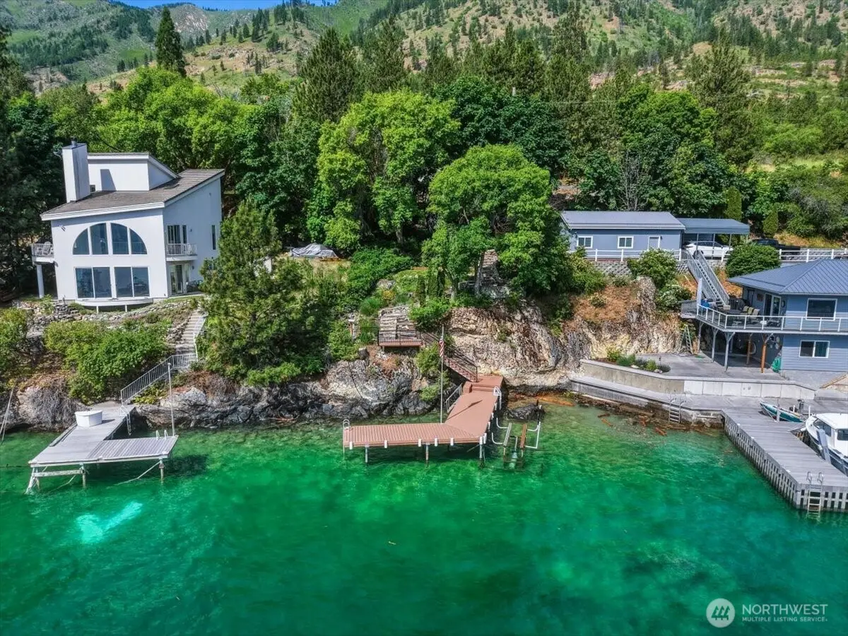 15137 S Lakeshore Road, Chelan, WA 98816 - #1