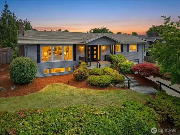 1310 121st Avenue Se, Bellevue, WA 98005