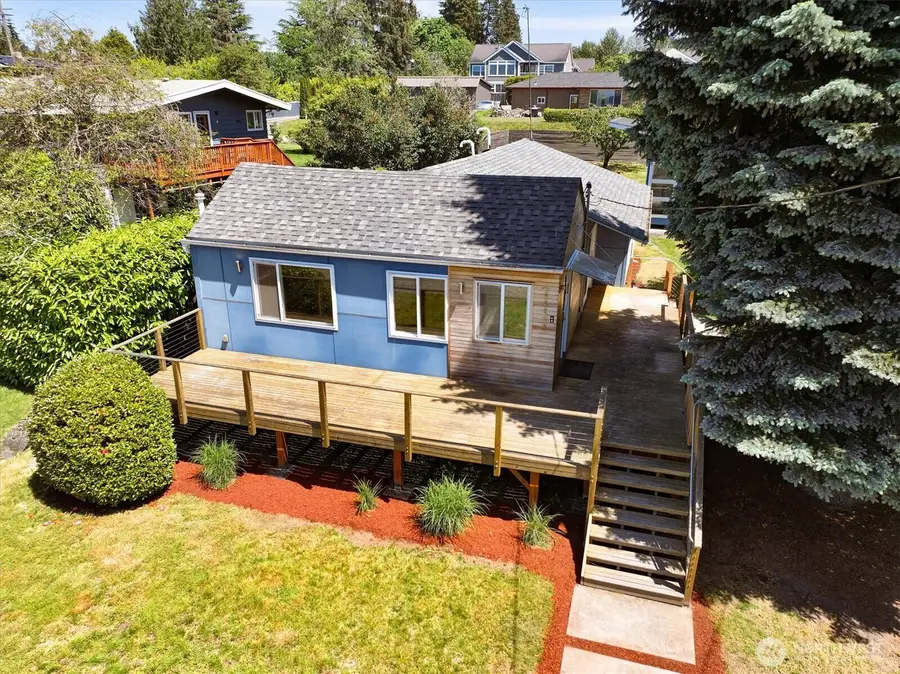 22232 10th Avenue S, Des Moines, WA 98198 - #2