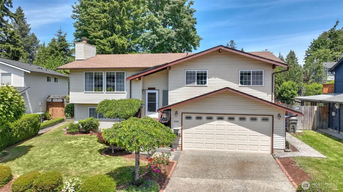 3208 SE 19th Court, Renton, WA 98058 - #1