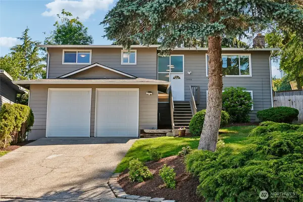 12416 SE 211th Place, Kent, WA 98031