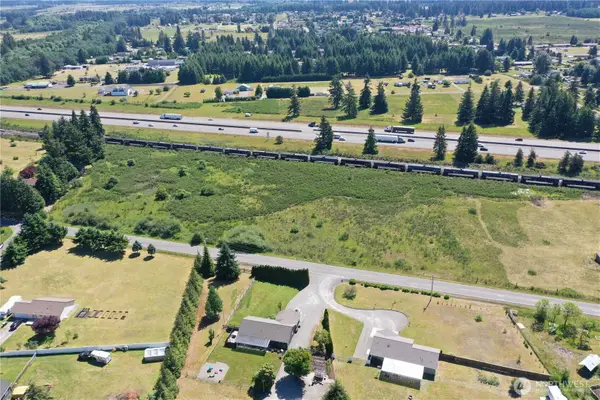 18132 Case Road Sw, Rochester, WA 98579