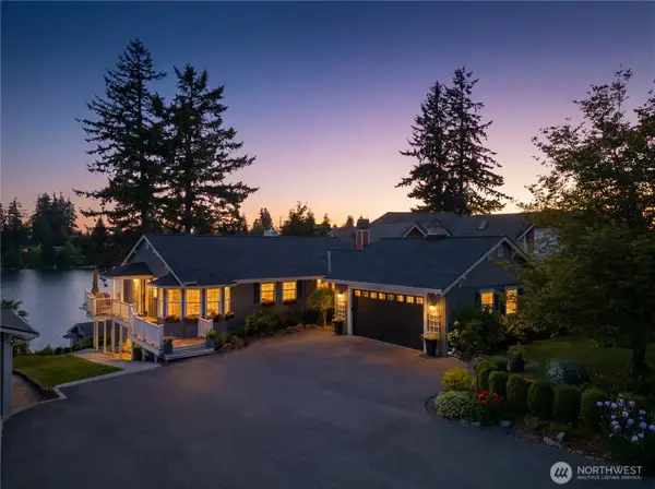 7110 Vandermark Road E, Bonney Lake, WA 98391