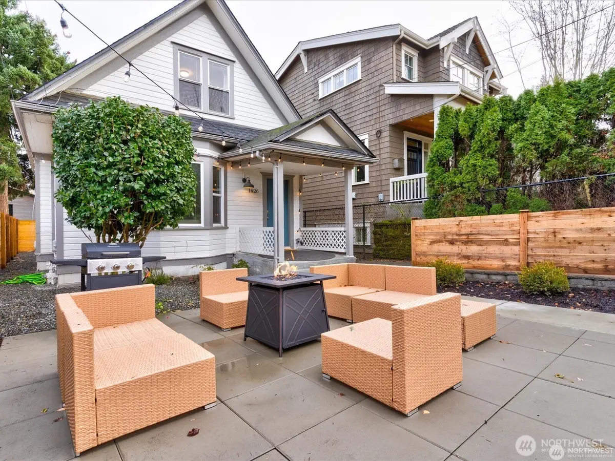 1626 39th Avenue E, Seattle, WA 98112 - #1