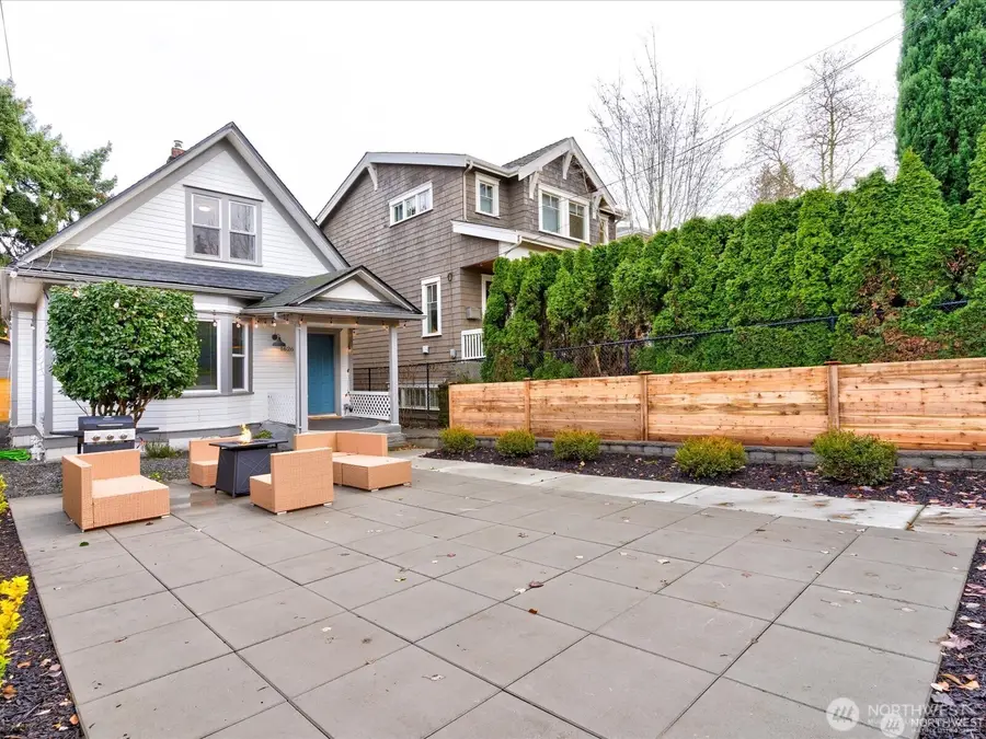 1626 39th Avenue E, Seattle, WA 98112 - #2